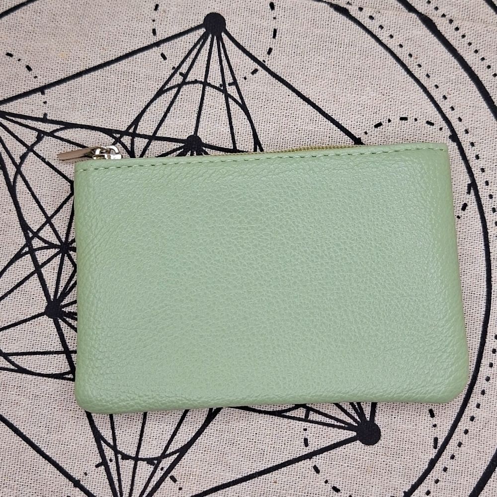 Green vegan pebble leather wallet zipper coin purse pouch
